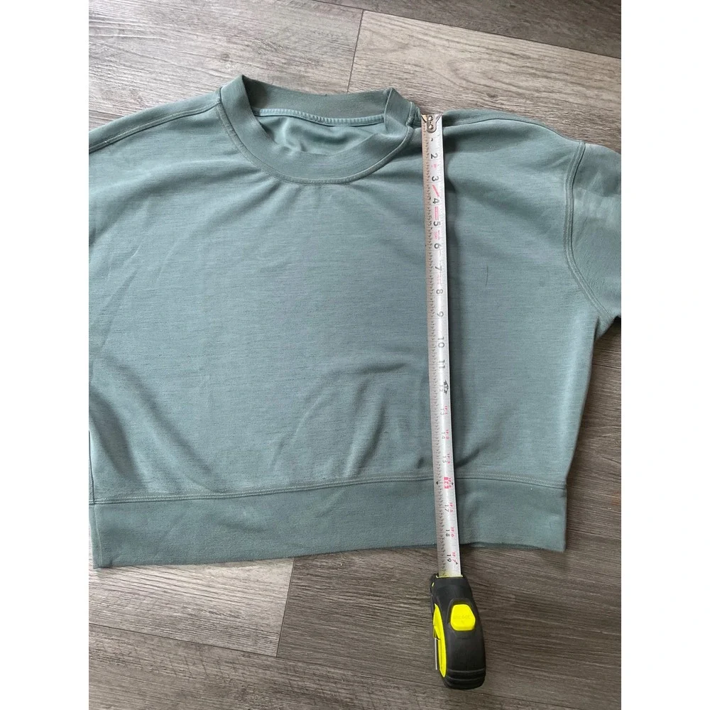 Lululemon Softstreme Cropped Crewneck Sweatshirt Womens Sage Green